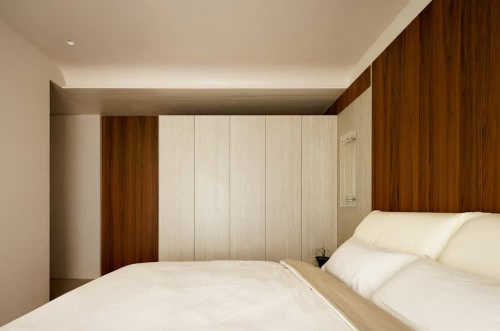 Dressing Room Duplex